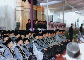 Gelar Acara Wisuda Khatmil Qur'an ke-XVII Pondok Pesantren Al-Hikamussalafiyyah Wisuda 458 Pengahafal Qur'an